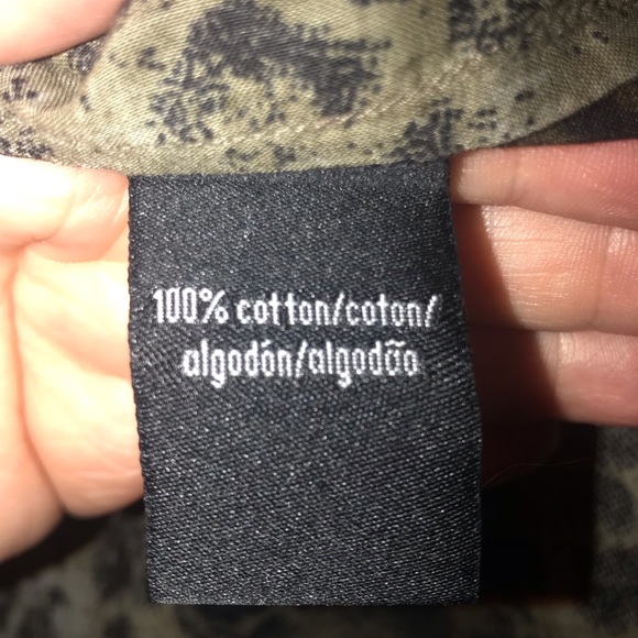 PRICE DROP 🚨Calvin Klein Jeans Cheetah Top - Picture 5 of 5